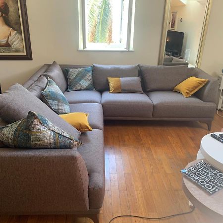 London Apartment Budva Eksteriør billede