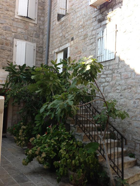 London Apartment Budva Eksteriør billede